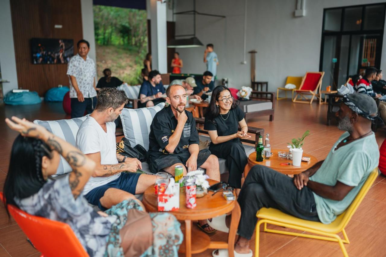 Asrama Chill Samui And Restaurant